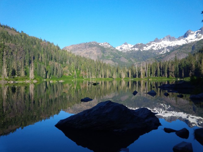 Pete Lake 7 am June 2017